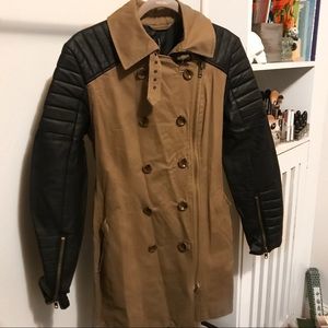 Quilted sleeve trench coat